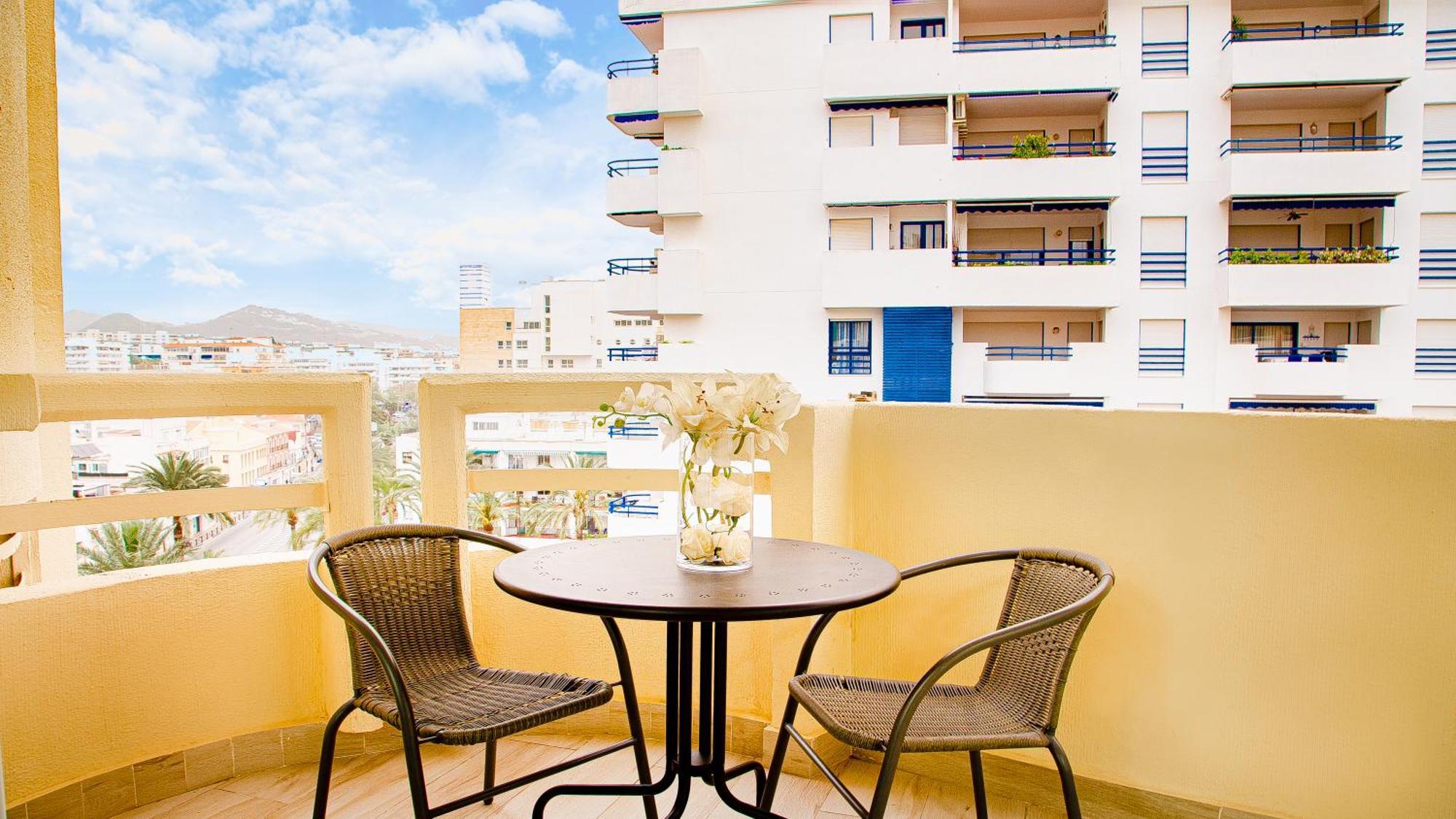 1ª Linea De Playa Marbell Center Apartment Marbella Exterior photo